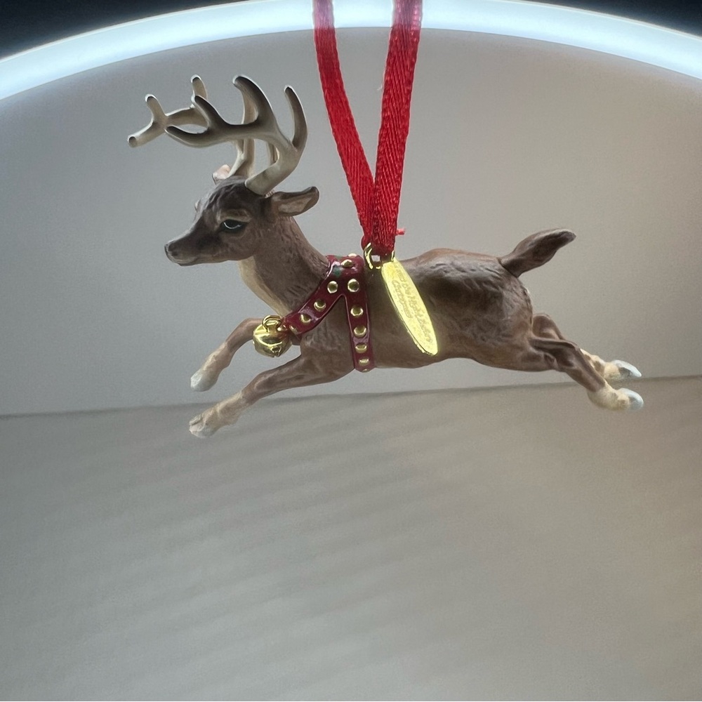 Hallmark keepsake Ornament Reindeer w/Bell Twas The Night Before Christmas 2001 - Picture 2 of 8
